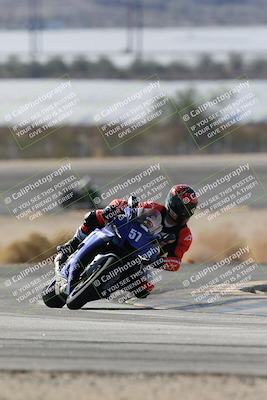 media/Nov-16-2025-Race Pace (Sun) [[8c5fa54630]]/Non Verified Riders (1st 20 Minutes)/1-Turn 14 (10am)/